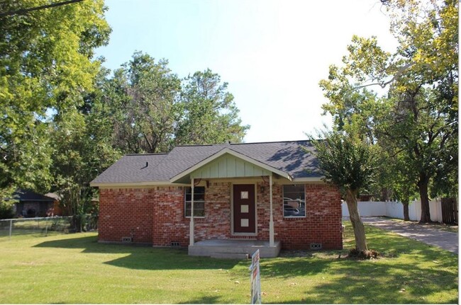 5322 Pine Ave in Pasadena, TX - Building Photo - Building Photo