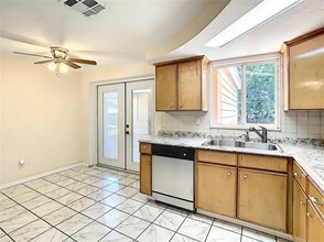 4239 Ridgefield Ave in Holiday, FL - Building Photo - Building Photo