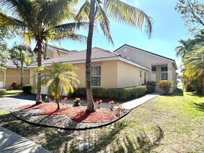 808 Stanton Dr in Weston, FL - Building Photo - Building Photo