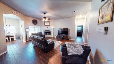 408 Holstein Dr in Belton, TX - Building Photo - Building Photo
