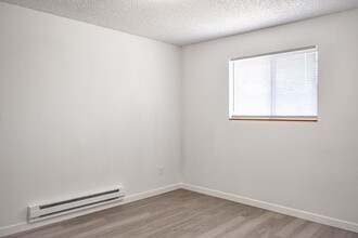 Latah Apartments in Pullman, WA - Building Photo - Building Photo