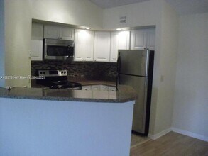 3420 Pinewalk Dr N in Margate, FL - Building Photo - Building Photo