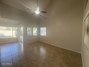 410 S Seawynds Blvd in Gilbert, AZ - Building Photo - Building Photo