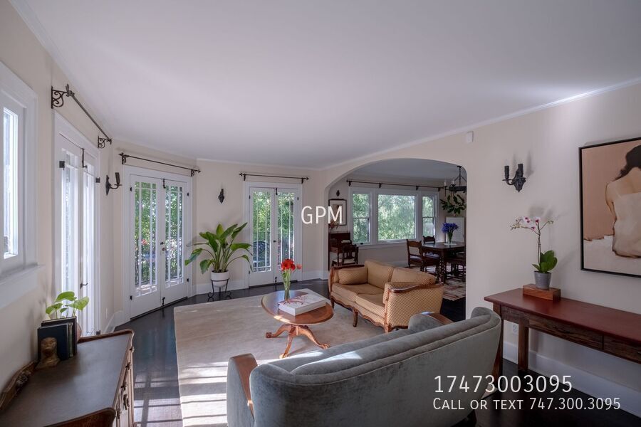6338 Longview Ave in Los Angeles, CA - Building Photo