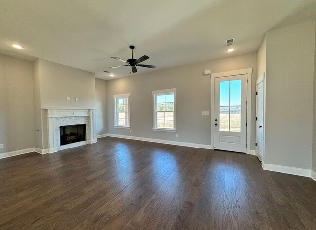 7296 Crosswinds Blvd in Hernando, MS - Building Photo - Building Photo