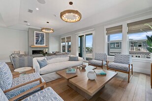 16 5th St in St. Augustine, FL - Building Photo