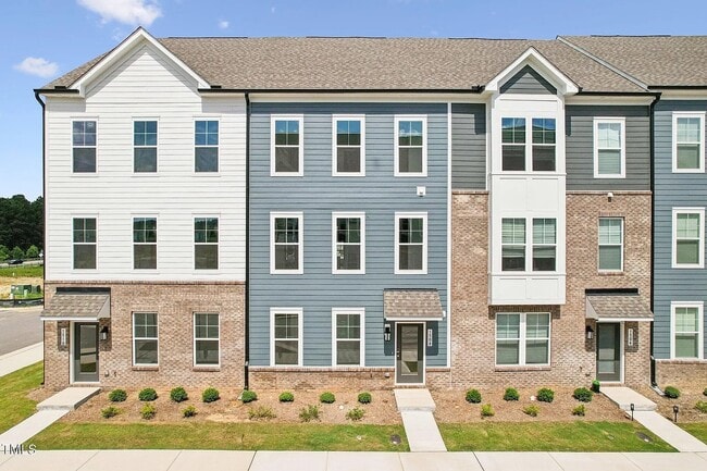 property at 1508 Village Hall Ln