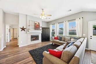 205 N Bending Oak Ln in Wylie, TX - Building Photo - Building Photo