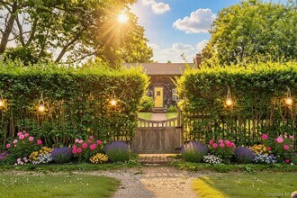 80 Rte 114 in Wainscott, NY - Building Photo - Building Photo