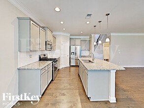 3955 Norman View Dr in Lake Norman of Catawba, NC - Foto de edificio - Building Photo