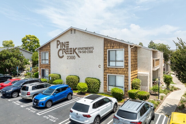 Pinecreek Apartments