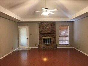 1126 Woodrow Dr in Lewisville, TX - Building Photo - Building Photo