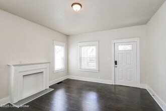 637 Lindell Ave in Louisville, KY - Building Photo - Building Photo
