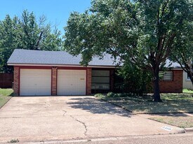 5409 33rd St in Lubbock, TX - Building Photo