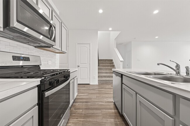 24721 Majestic Cone Ln in Magnolia, TX - Building Photo - Building Photo