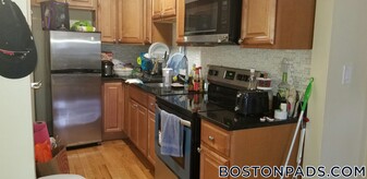 19 Peterborough St in Boston, MA - Building Photo
