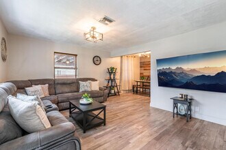 1315 SW 30th St in Fort Lauderdale, FL - Building Photo - Building Photo