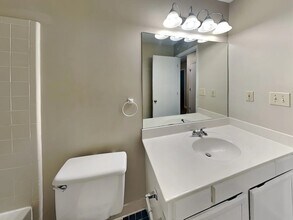 10851 Spotted Pony Trail in Johns Creek, GA - Building Photo - Building Photo