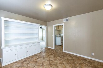 3708 27th St in Lubbock, TX - Building Photo - Building Photo