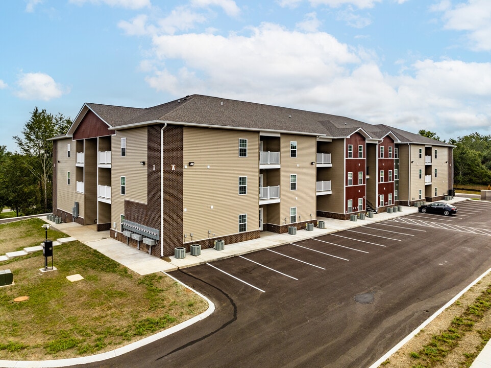 East Johnson in Clarksville, TN - Building Photo