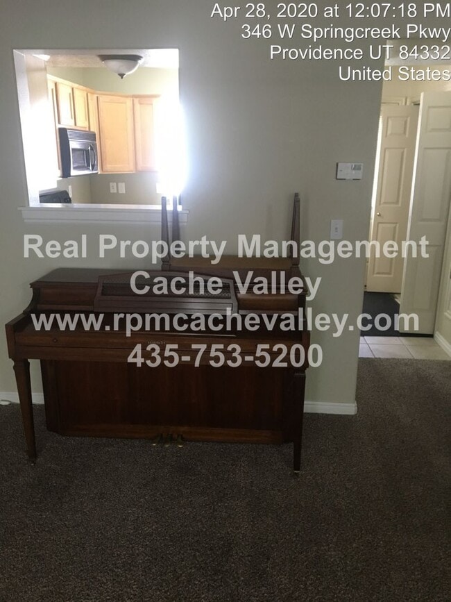 356 Spring Creek Pkwy in Providence, UT - Building Photo - Building Photo
