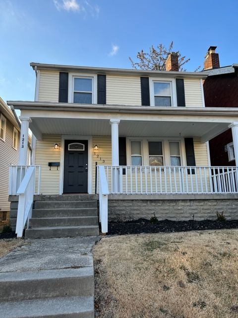 property at 1213 Oakwood Ave