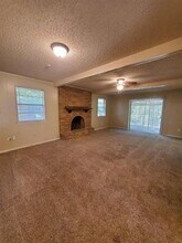541 Sharp Dr in Desoto, TX - Building Photo - Building Photo