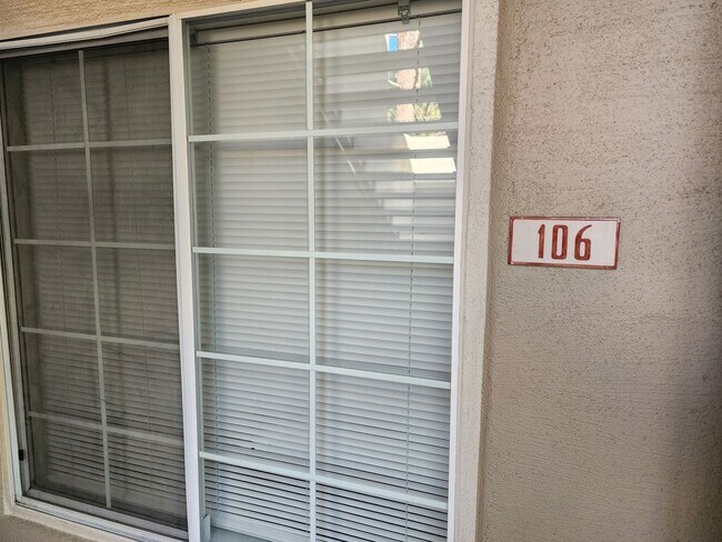 1909 Rio Canyon Ct in Las Vegas, NV - Building Photo - Building Photo