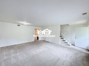 3313 Shasta Ct in Virginia Beach, VA - Foto de edificio - Building Photo