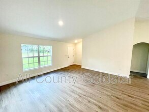15167 Chamberlain Blvd in Port Charlotte, FL - Building Photo - Building Photo