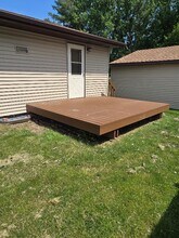 4002 Southlawn Rd in Cedar Falls, IA - Building Photo - Building Photo