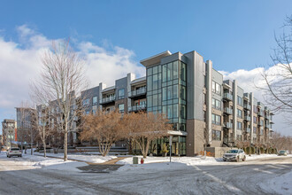 Riverfront Flats in St. Paul, MN - Building Photo - Building Photo