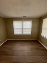 111 Elizabeth Ave in Talladega, AL - Building Photo - Building Photo