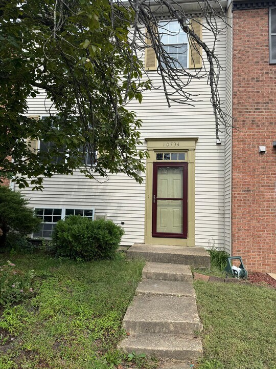 10734 Castleton Way in Upper Marlboro, MD - Building Photo