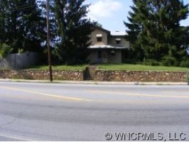 321 Haywood Rd in Asheville, NC - Building Photo