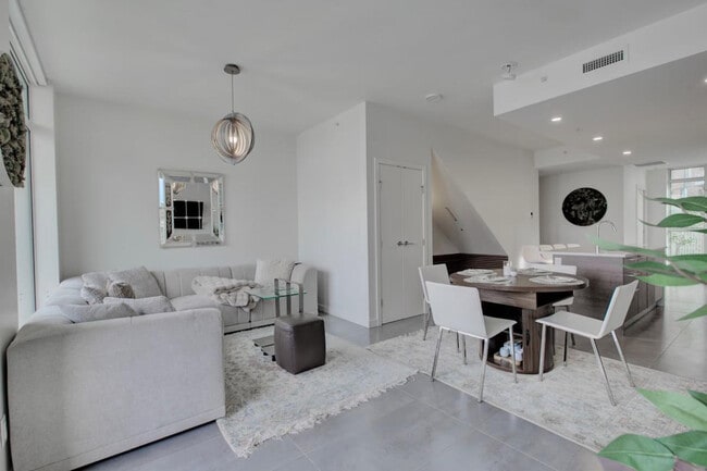 203 E 7th Ave in Vancouver, BC - Building Photo - Building Photo