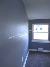 2051 Broadhead Fording Rd in Pittsburgh, PA - Building Photo - Building Photo