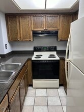 3751 S Hopkins Ave in Titusville, FL - Building Photo - Building Photo