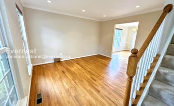 4678 Pearson Dr in Woodbridge, VA - Building Photo - Building Photo