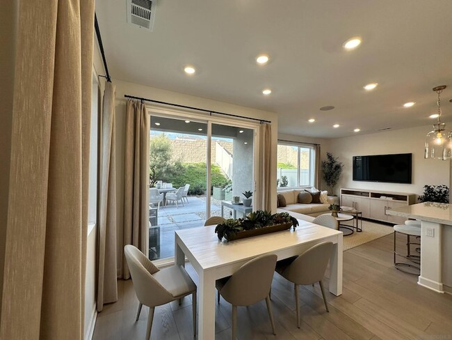 2186 Tributary Dr in Chula Vista, CA - Building Photo - Building Photo