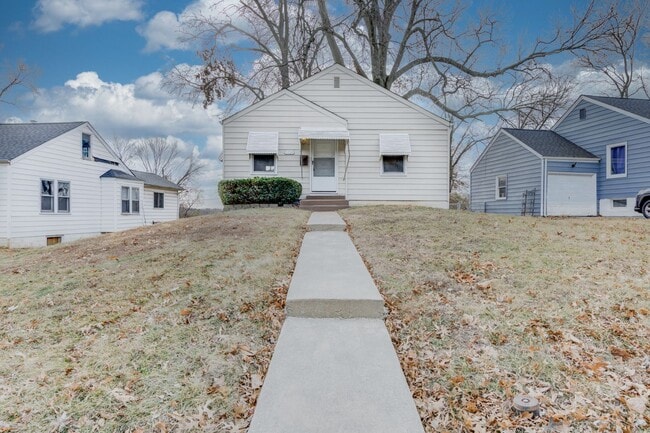 property at 7724 Horatio Dr