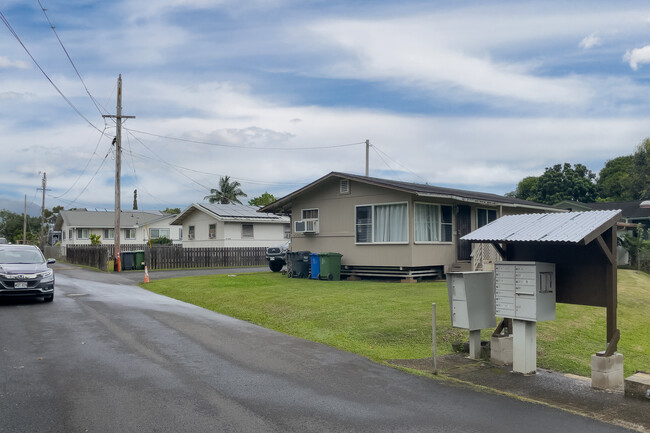 Valley Estates in Kaneohe, HI - Foto de edificio - Building Photo