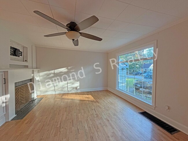 1829 S Hampton Ave in Springfield, MO - Building Photo - Building Photo