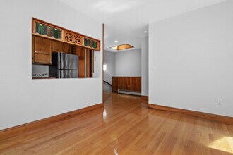 439 Main St, Unit 3 in Boston, MA - Foto de edificio - Building Photo