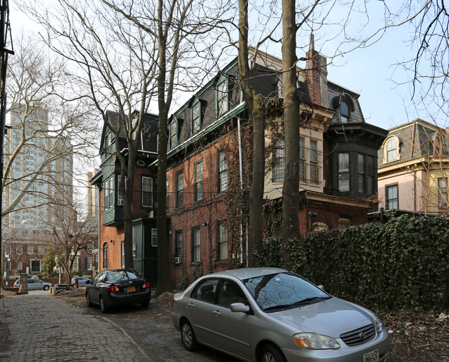 3827 Walnut St in Philadelphia, PA - Foto de edificio - Building Photo