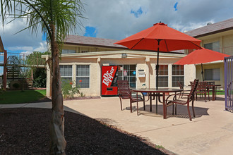 Catalina Gardens in Tucson, AZ - Foto de edificio - Building Photo