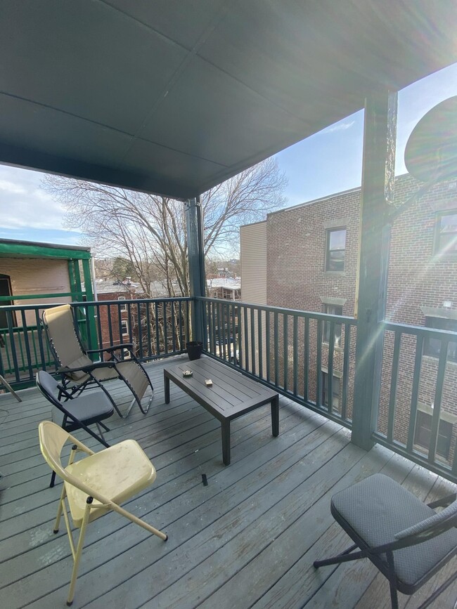 18 Mount Hood Rd, Unit 3 in Boston, MA - Building Photo - Building Photo