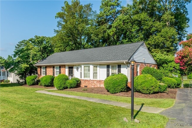 530 Ridgeley Ln in Richmond, VA - Building Photo - Building Photo