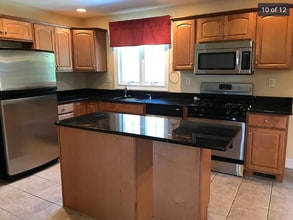 966 Washington St in Weymouth, MA - Building Photo - Building Photo