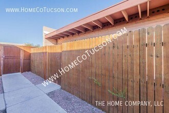 2511 N Fontana Ave in Tucson, AZ - Building Photo - Building Photo